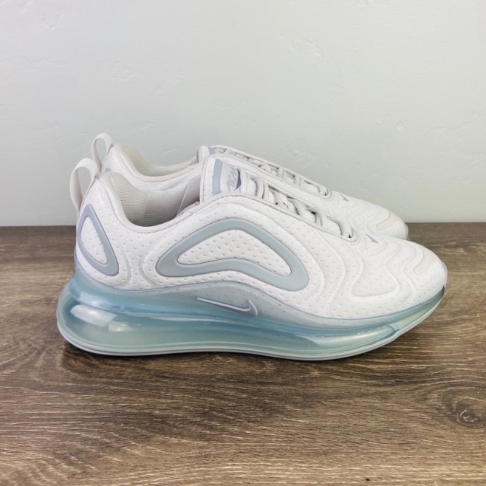 NEW Nike Air Max 720 - Picture 2 of 7